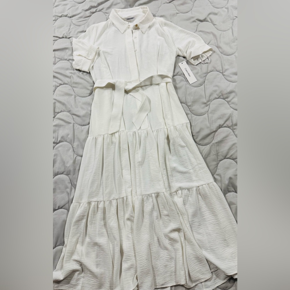 Elegant White Tiered Dress Calvin Klein